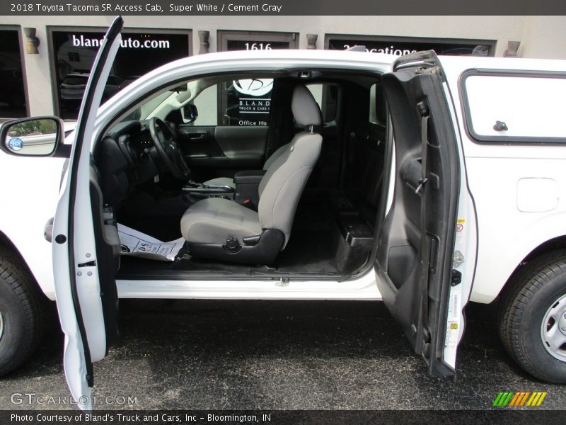 Super White / Cement Gray 2018 Toyota Tacoma SR Access Cab