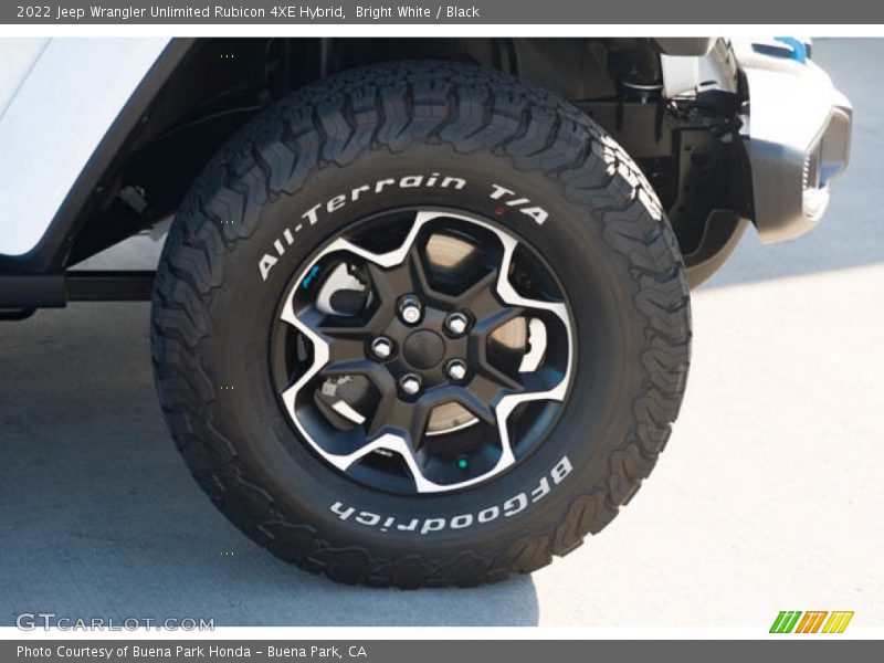 Bright White / Black 2022 Jeep Wrangler Unlimited Rubicon 4XE Hybrid