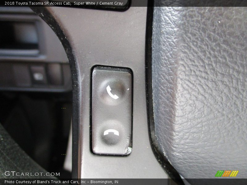Super White / Cement Gray 2018 Toyota Tacoma SR Access Cab