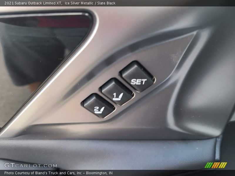 Ice Silver Metallic / Slate Black 2021 Subaru Outback Limited XT