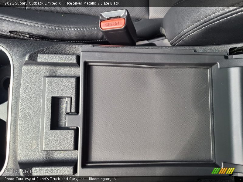 Ice Silver Metallic / Slate Black 2021 Subaru Outback Limited XT