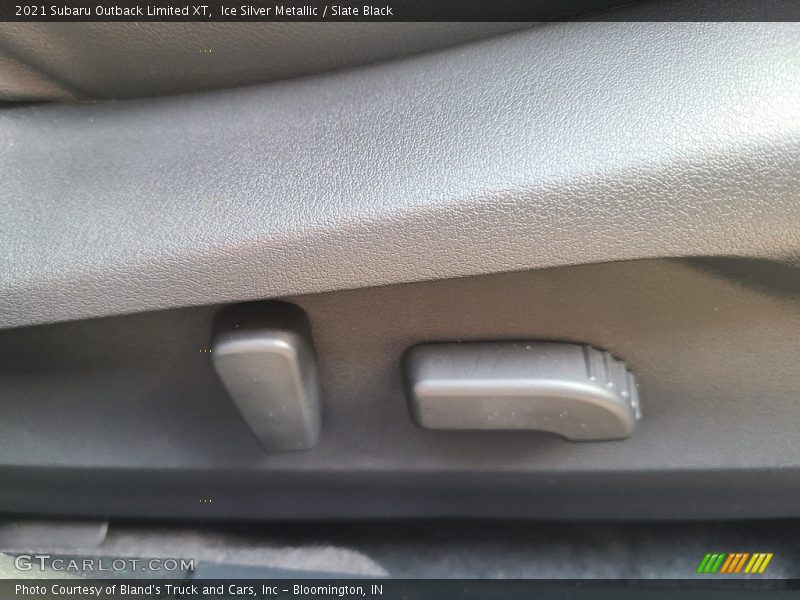 Ice Silver Metallic / Slate Black 2021 Subaru Outback Limited XT