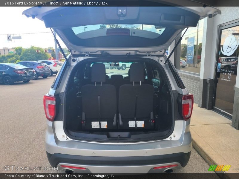 Ingot Silver Metallic / Ebony Black 2016 Ford Explorer XLT