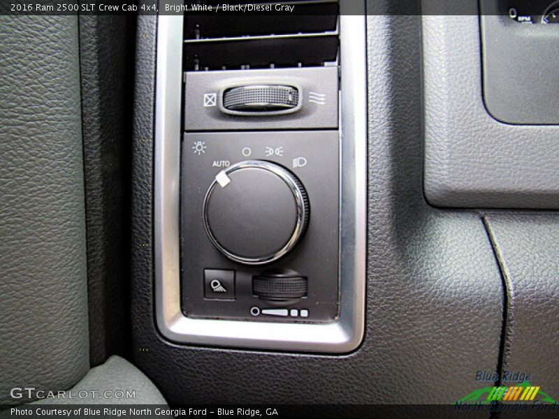 Controls of 2016 2500 SLT Crew Cab 4x4
