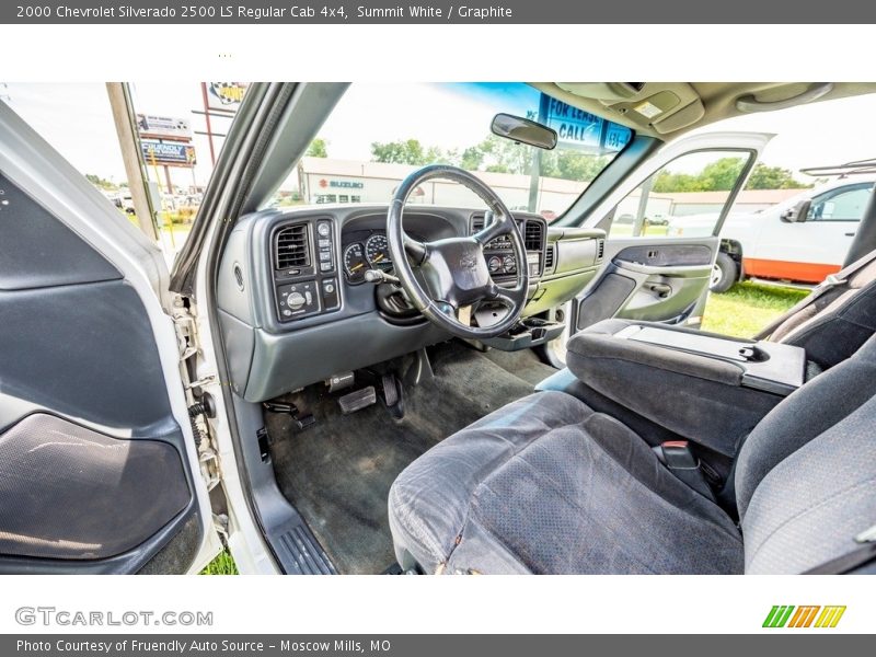 Summit White / Graphite 2000 Chevrolet Silverado 2500 LS Regular Cab 4x4