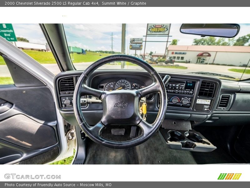 Summit White / Graphite 2000 Chevrolet Silverado 2500 LS Regular Cab 4x4