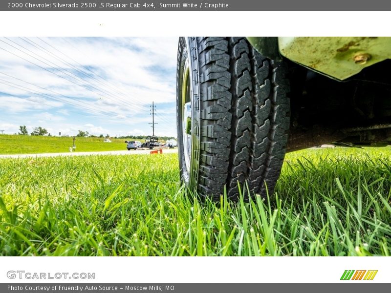 Summit White / Graphite 2000 Chevrolet Silverado 2500 LS Regular Cab 4x4
