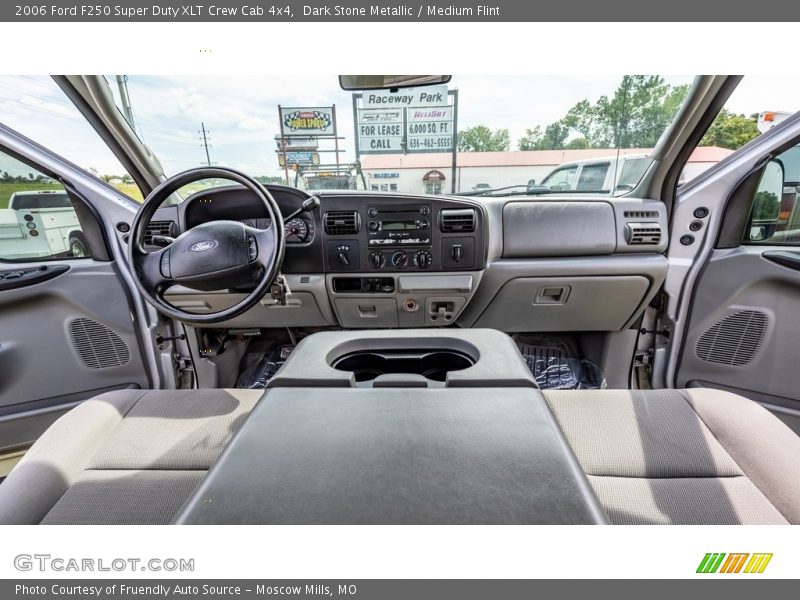Dark Stone Metallic / Medium Flint 2006 Ford F250 Super Duty XLT Crew Cab 4x4