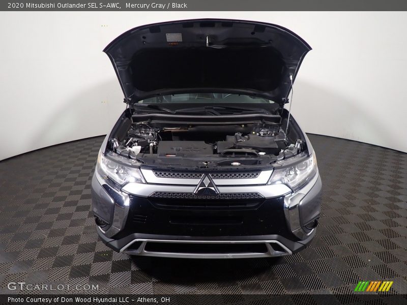 Mercury Gray / Black 2020 Mitsubishi Outlander SEL S-AWC