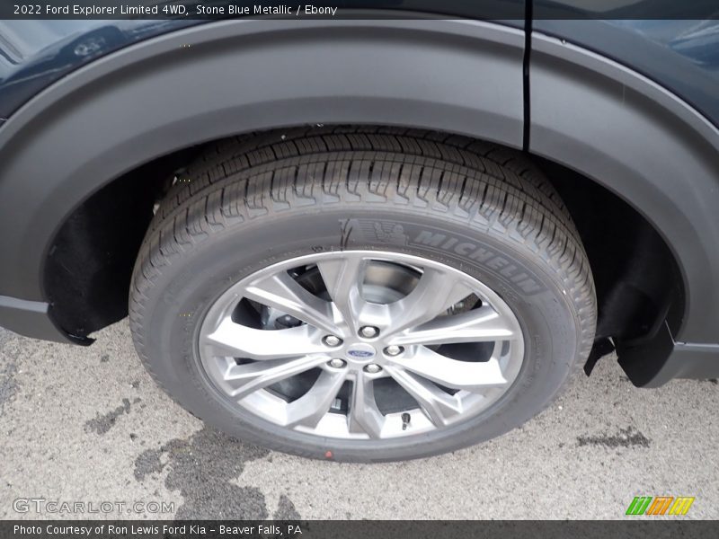 Stone Blue Metallic / Ebony 2022 Ford Explorer Limited 4WD
