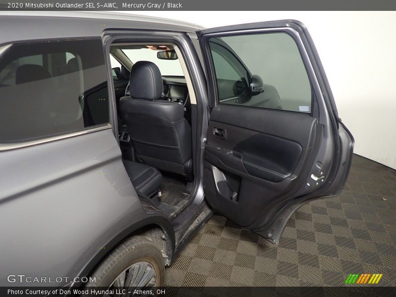 Mercury Gray / Black 2020 Mitsubishi Outlander SEL S-AWC