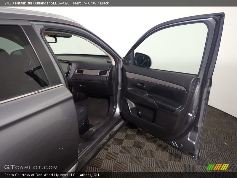 Mercury Gray / Black 2020 Mitsubishi Outlander SEL S-AWC