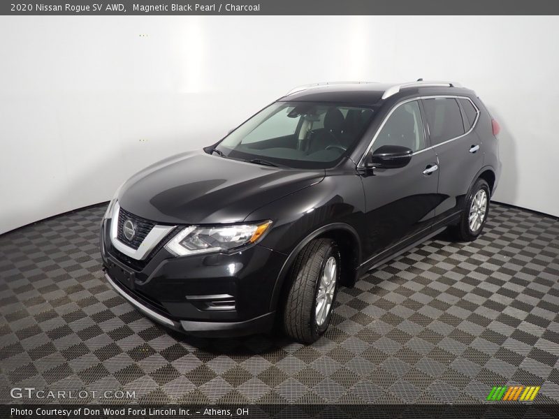 Magnetic Black Pearl / Charcoal 2020 Nissan Rogue SV AWD