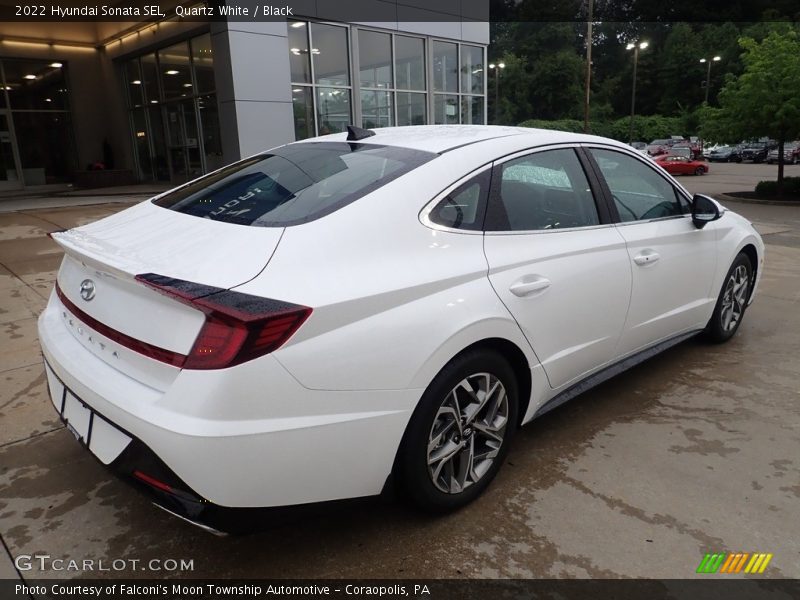 Quartz White / Black 2022 Hyundai Sonata SEL