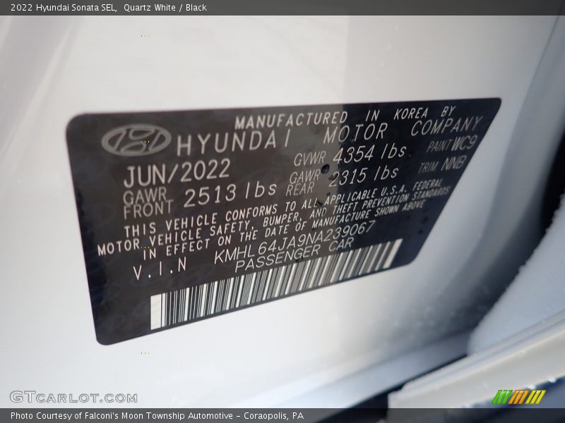 Quartz White / Black 2022 Hyundai Sonata SEL