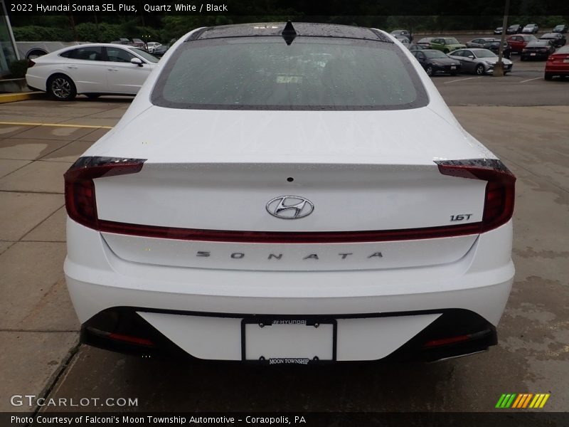 Quartz White / Black 2022 Hyundai Sonata SEL Plus