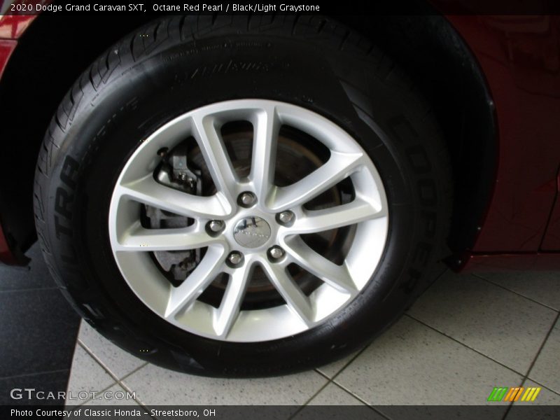 Octane Red Pearl / Black/Light Graystone 2020 Dodge Grand Caravan SXT