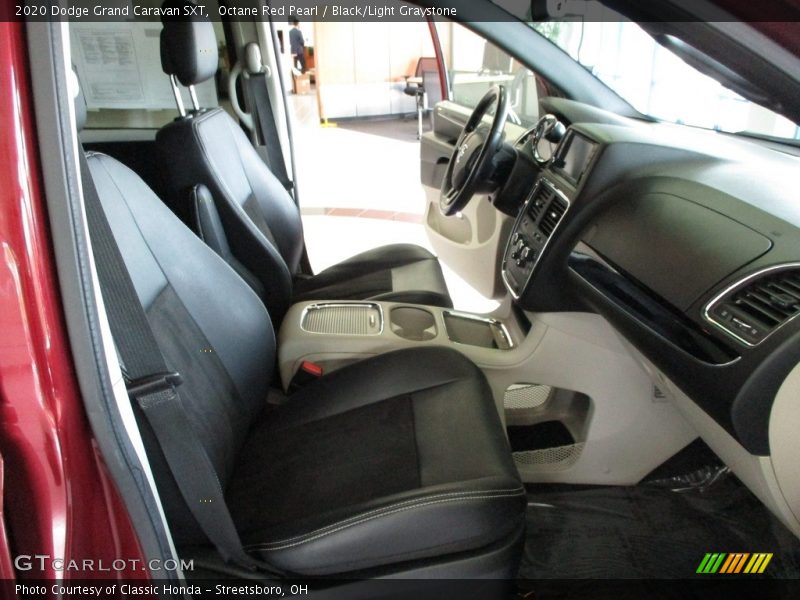 Octane Red Pearl / Black/Light Graystone 2020 Dodge Grand Caravan SXT