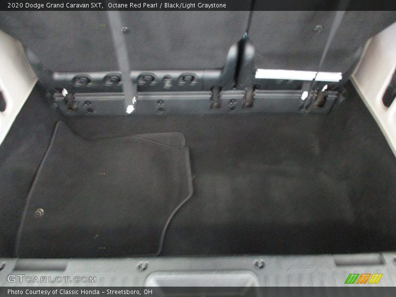 Octane Red Pearl / Black/Light Graystone 2020 Dodge Grand Caravan SXT