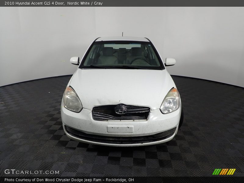 Nordic White / Gray 2010 Hyundai Accent GLS 4 Door