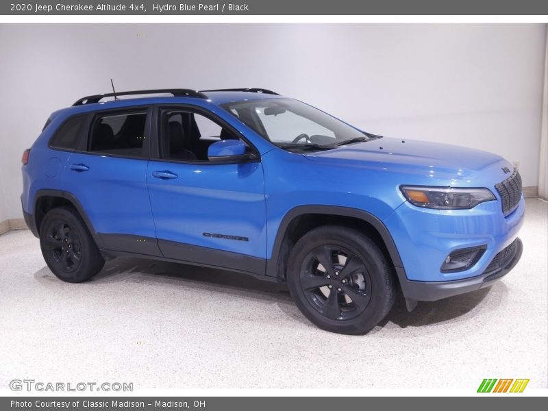 Hydro Blue Pearl / Black 2020 Jeep Cherokee Altitude 4x4
