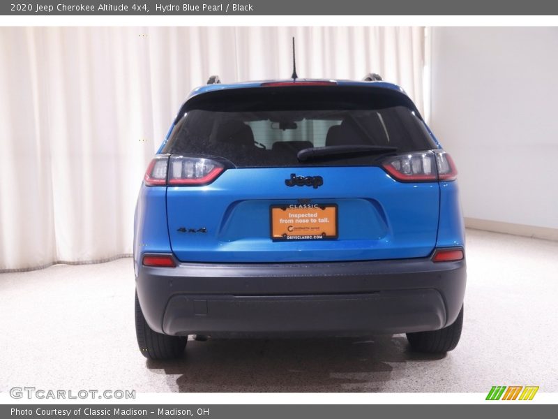 Hydro Blue Pearl / Black 2020 Jeep Cherokee Altitude 4x4