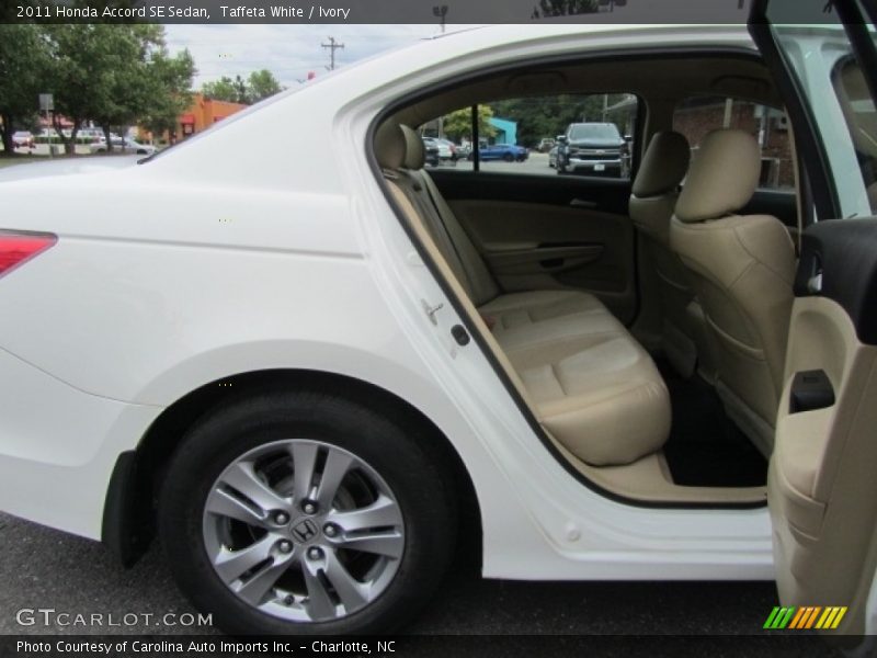 Taffeta White / Ivory 2011 Honda Accord SE Sedan