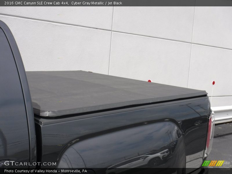 Cyber Gray Metallic / Jet Black 2016 GMC Canyon SLE Crew Cab 4x4