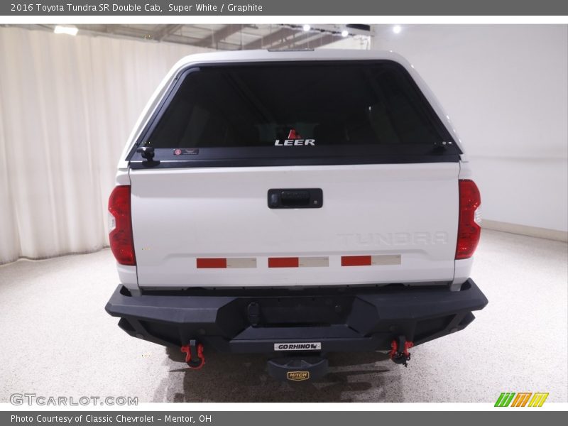 Super White / Graphite 2016 Toyota Tundra SR Double Cab