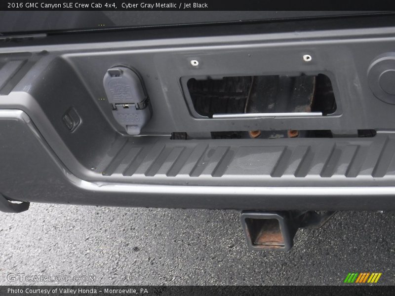 Cyber Gray Metallic / Jet Black 2016 GMC Canyon SLE Crew Cab 4x4