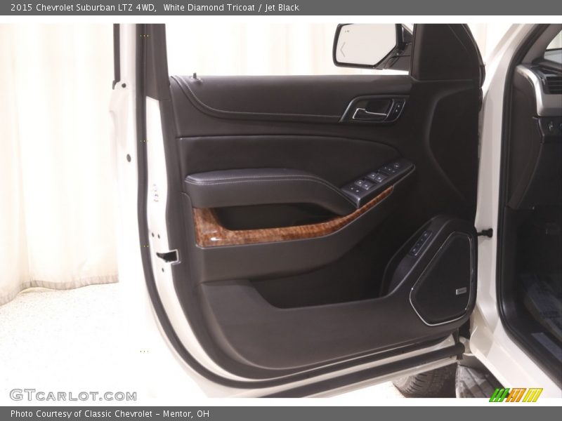 White Diamond Tricoat / Jet Black 2015 Chevrolet Suburban LTZ 4WD