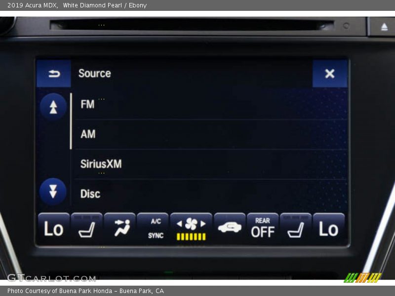 White Diamond Pearl / Ebony 2019 Acura MDX