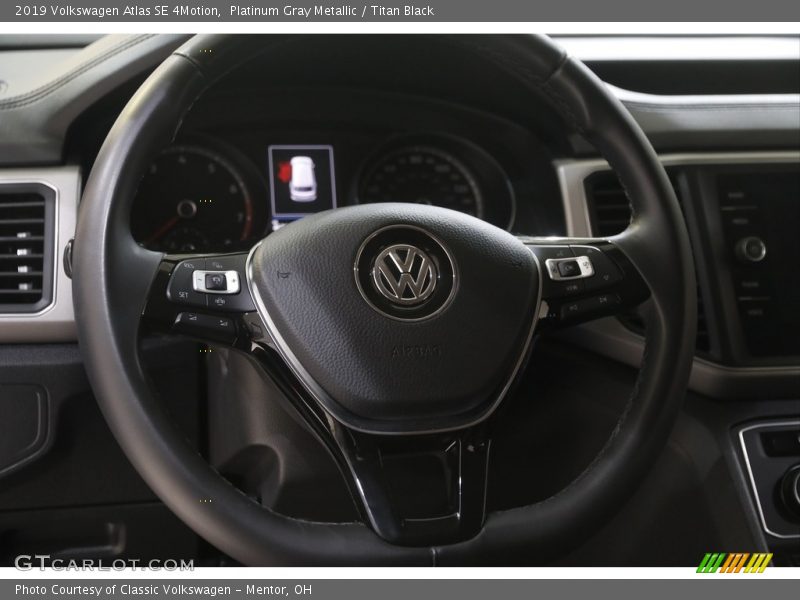 Platinum Gray Metallic / Titan Black 2019 Volkswagen Atlas SE 4Motion