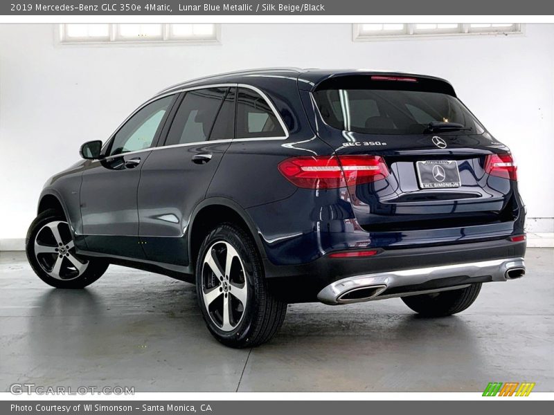 Lunar Blue Metallic / Silk Beige/Black 2019 Mercedes-Benz GLC 350e 4Matic