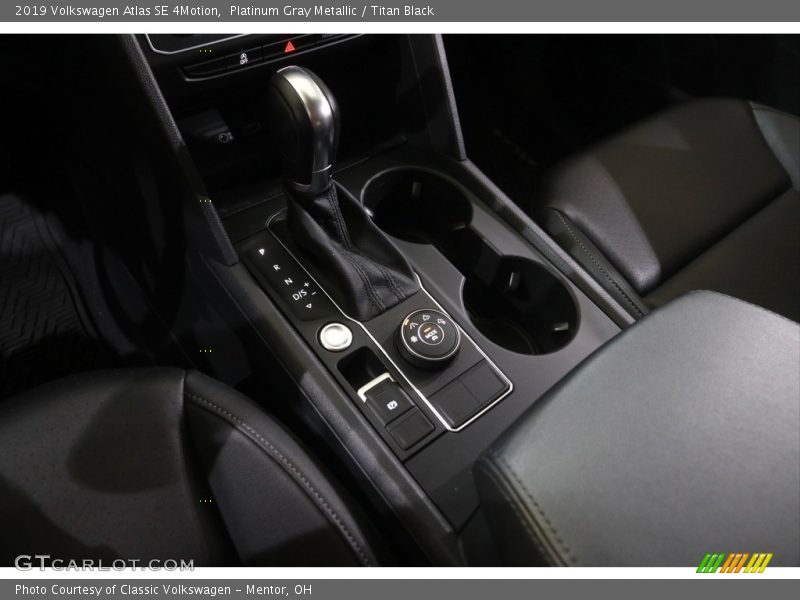 Platinum Gray Metallic / Titan Black 2019 Volkswagen Atlas SE 4Motion