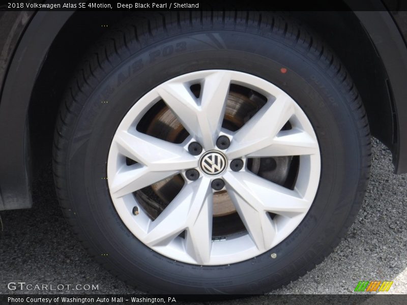 Deep Black Pearl / Shetland 2018 Volkswagen Atlas SE 4Motion