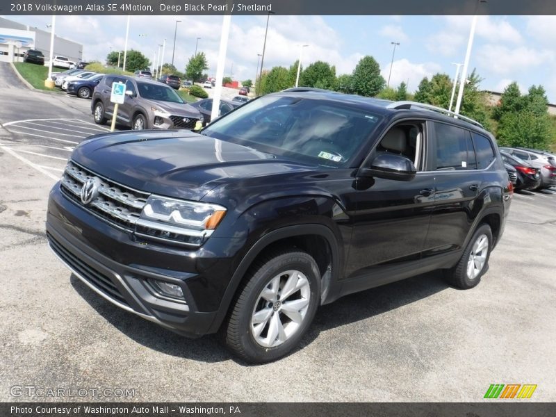 Deep Black Pearl / Shetland 2018 Volkswagen Atlas SE 4Motion