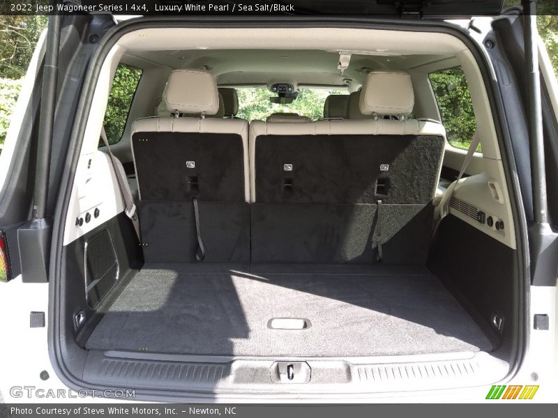  2022 Wagoneer Series I 4x4 Trunk