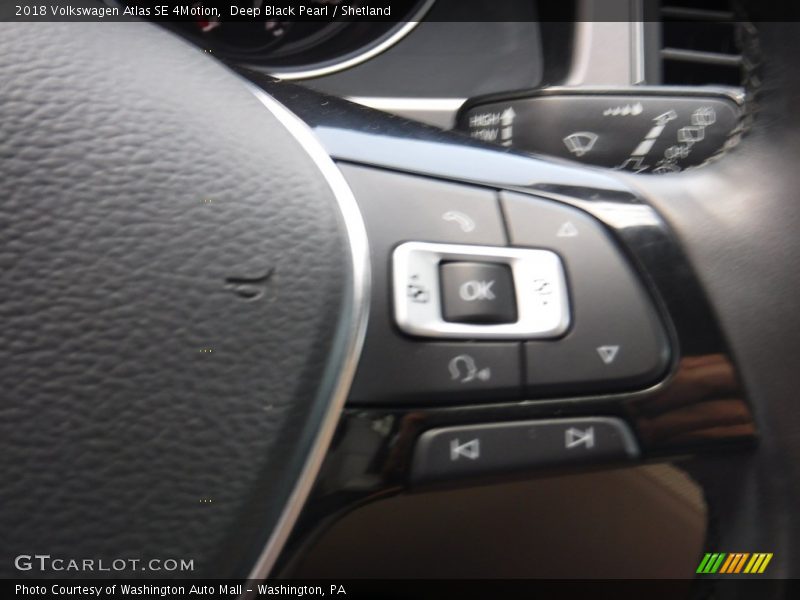 Deep Black Pearl / Shetland 2018 Volkswagen Atlas SE 4Motion