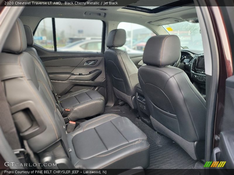 Black Cherry Metallic / Jet Black 2020 Chevrolet Traverse LT AWD