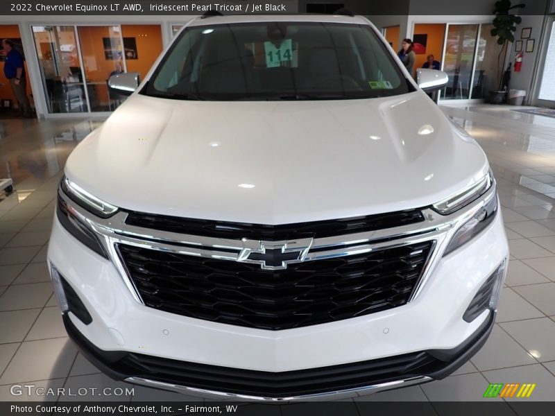 Iridescent Pearl Tricoat / Jet Black 2022 Chevrolet Equinox LT AWD