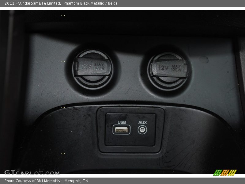 Phantom Black Metallic / Beige 2011 Hyundai Santa Fe Limited