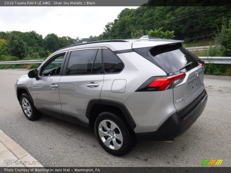 Silver Sky Metallic / Black 2019 Toyota RAV4 LE AWD