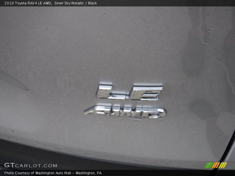 Silver Sky Metallic / Black 2019 Toyota RAV4 LE AWD