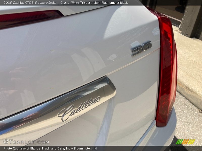  2016 CTS 3.6 Luxury Sedan Logo