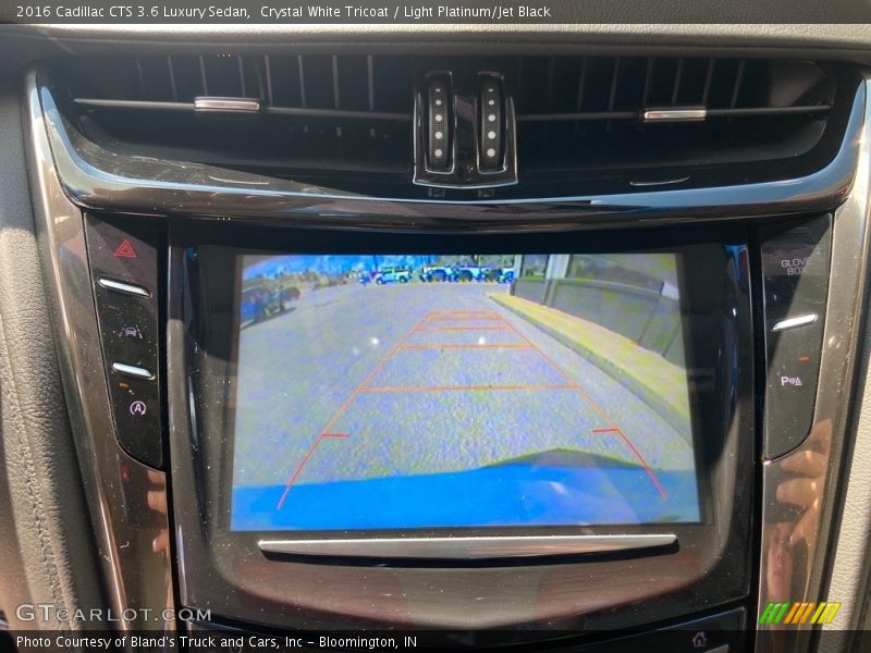Crystal White Tricoat / Light Platinum/Jet Black 2016 Cadillac CTS 3.6 Luxury Sedan