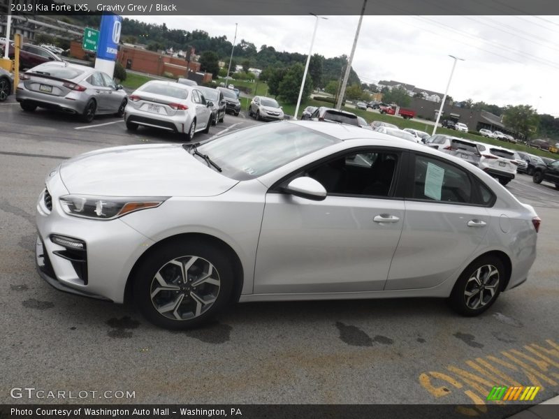 Gravity Grey / Black 2019 Kia Forte LXS