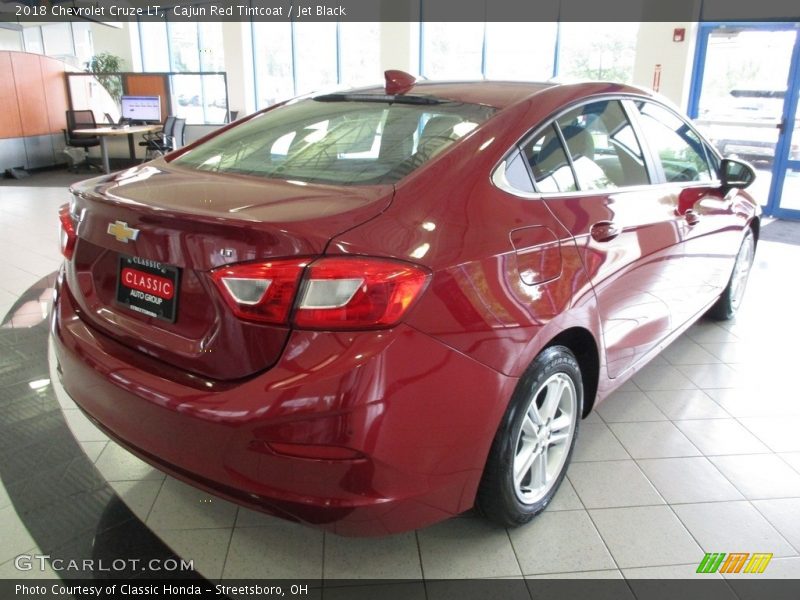 Cajun Red Tintcoat / Jet Black 2018 Chevrolet Cruze LT