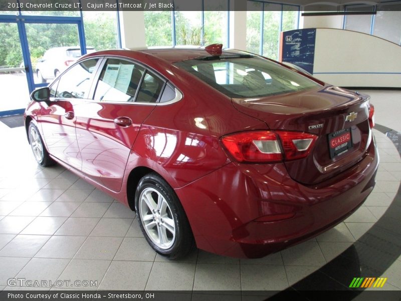 Cajun Red Tintcoat / Jet Black 2018 Chevrolet Cruze LT