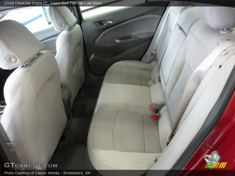 Cajun Red Tintcoat / Jet Black 2018 Chevrolet Cruze LT